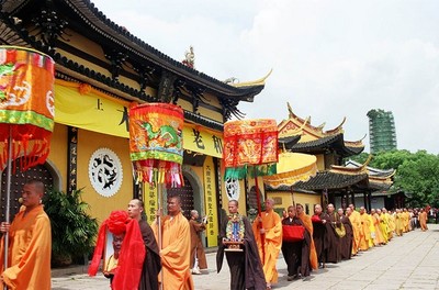 《温州江心屿》画册首发 以光影笔墨“复活”千年文化记忆